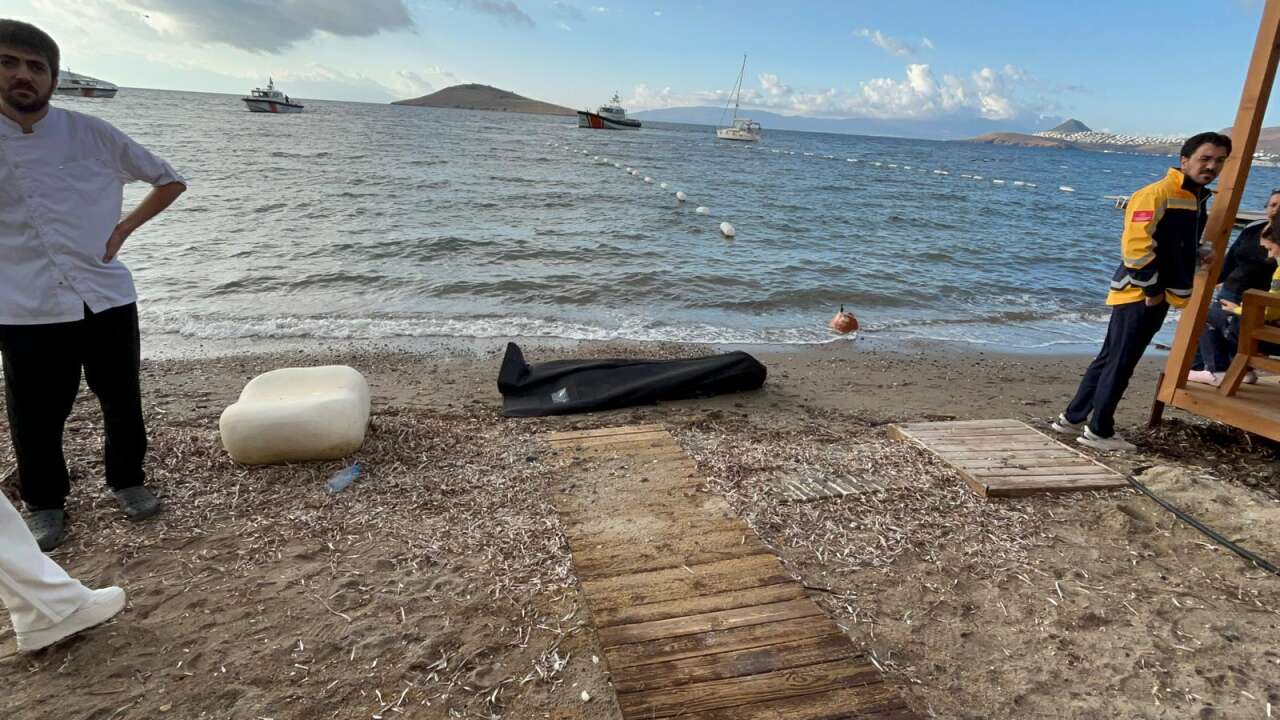 SON DAKİKA: Bodrum Açıklarında Göçmen Teknesi Battı: 6 Ölü, 2 Kişi Kurtarıldı 7